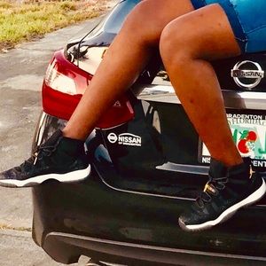 Air Jordan 11 PRM Heiress Black Stingray